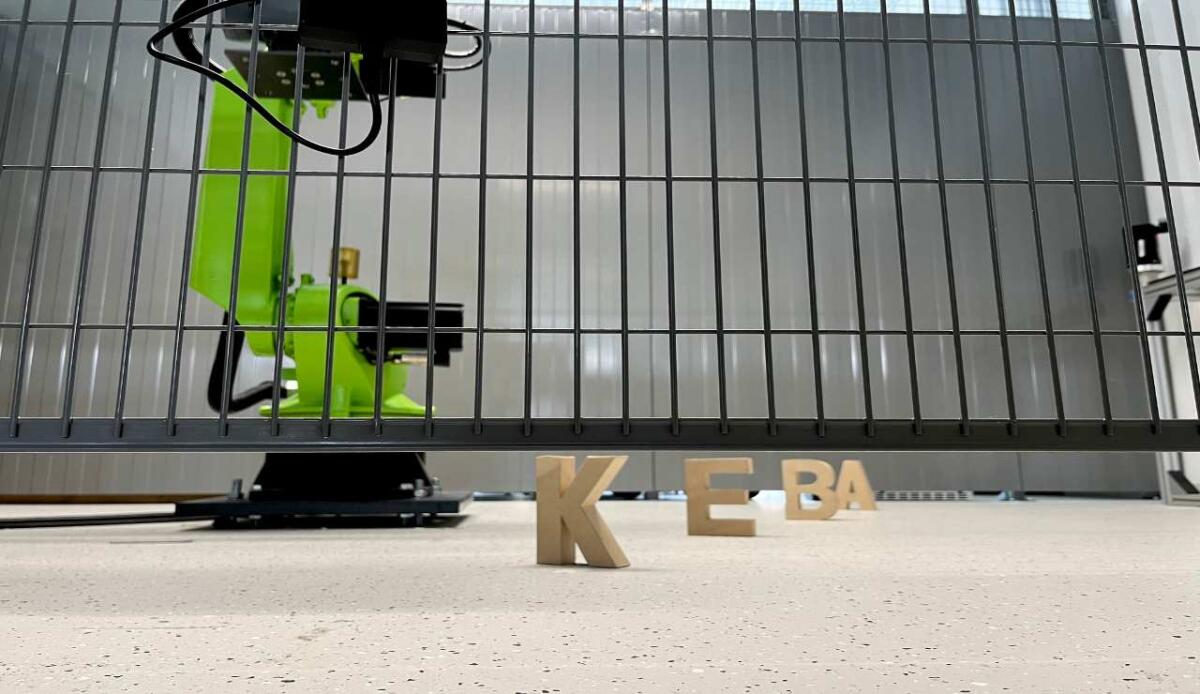 In Austria nasce il primo pacco batterie in legno e acciaio - Innovazione (facebook.com KEBA) - www.energycue.it