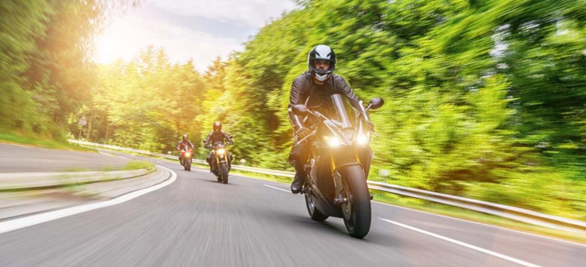 Moto e due ruote: assicurazioni in rialzo e strategie contro i rincari - 