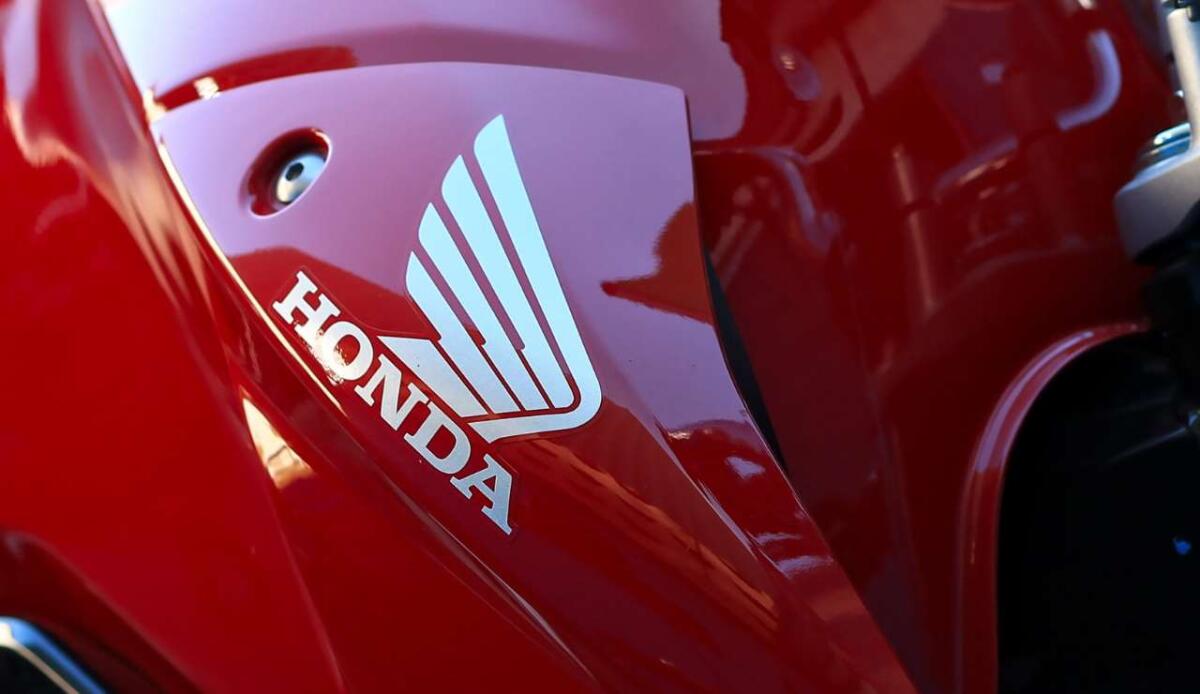 Honda lancia la moto elettrica WN7 in Europa: autonomia di 130 km e ricarica rapida - Nuova moto elettrica Honda (Canva foto) - www.vehiclecue.it