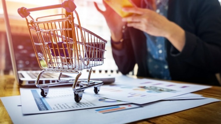 E-commerce, ecco come si evolve (Freepik Foto) - www.managementcue.it