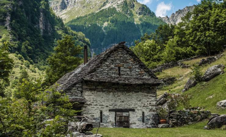 Zone di montagna in Italia (Canva foto) - buildingcue.it