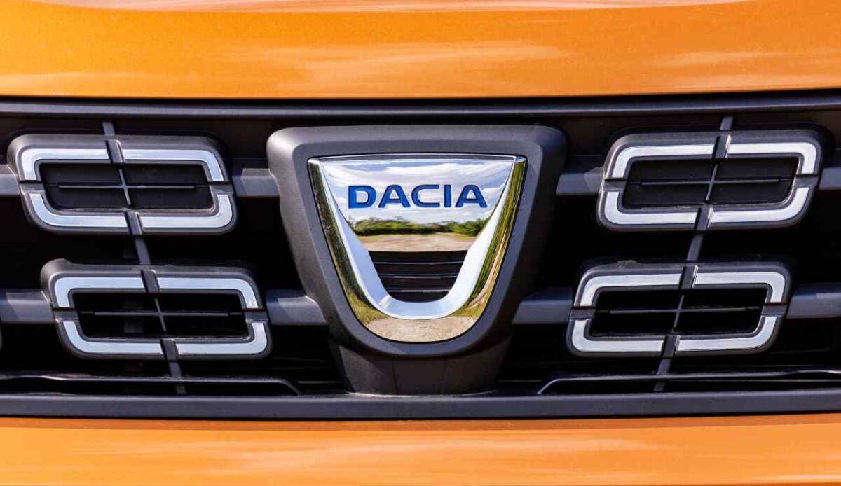 Dacia aggiorna il suo modello più amato in Italia - Dacia, ecco le novità per l'Italia (DepositPhotos) - VehicleCUE