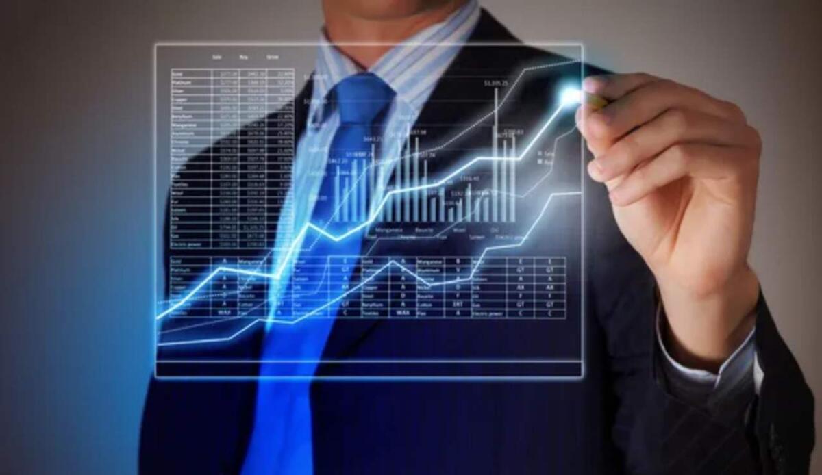 Un nuovo algoritmo svela quanti clienti non comprano: così le aziende potranno decidere meglio - Vendite e algoritmi (Depositphotos foto) - www.managementcue.it