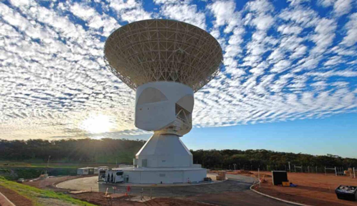 ESA inaugura in Australia la nuova super antenna: connessioni con lo spazio profondo fino ai confini del Sistema Solare - Antenna New Norcia 3 (ESA foto) - www.aerospacecue.it