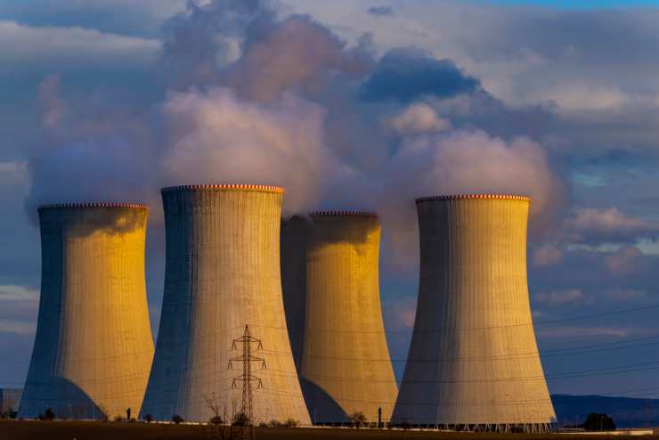 Centrale nucleare potente