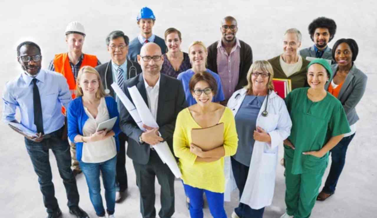 Lavoratori felici (Depositphotos foto) - www.financecue.it
