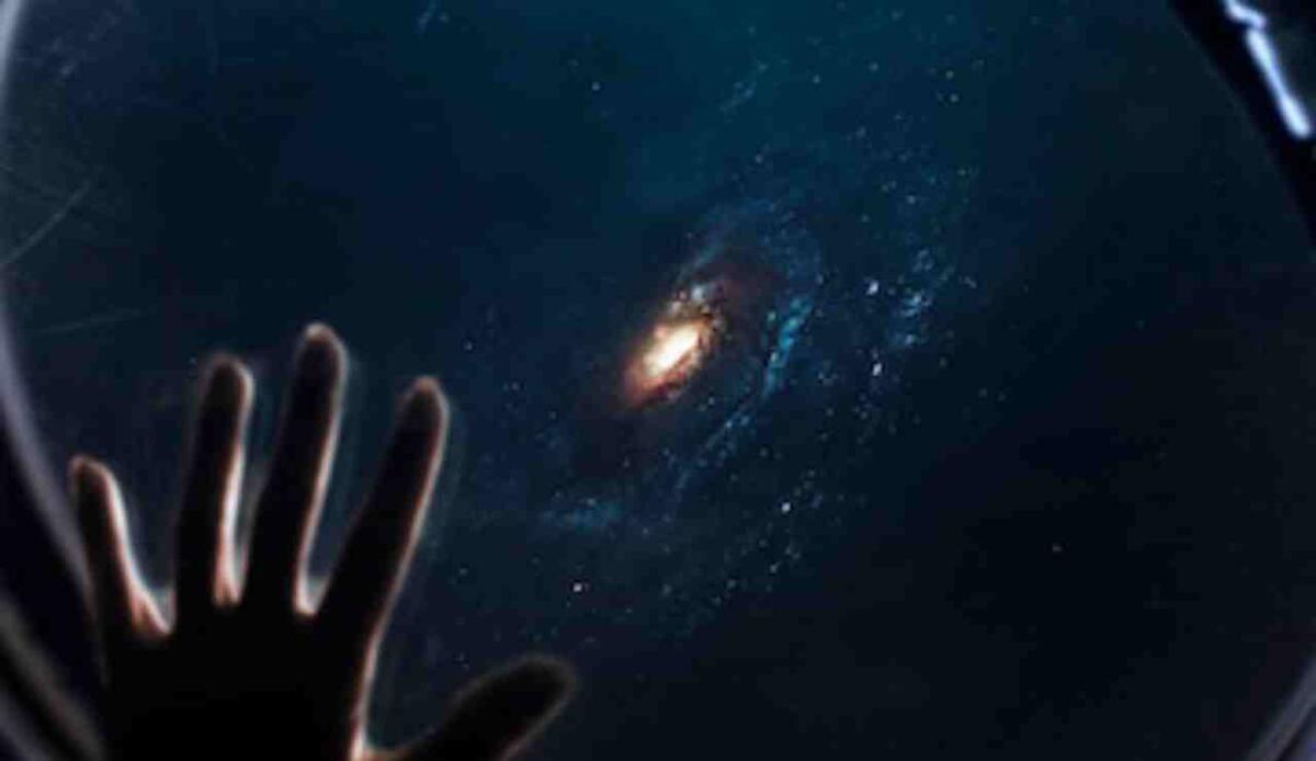 Simulare l’universo con un portatile: la nuova frontiera dell’astrofisica - universo proiettato dal PC, che succede (Freepik Foto) - www.systemscue.it