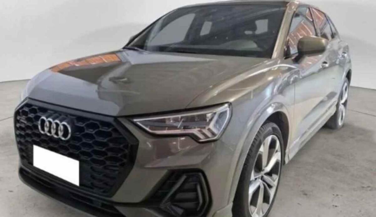 Audi Q3 e-hybrid: fino a 120 km in elettrico e prestazioni brillanti per il nuovo SUV plug-in - audi, il nuovo modello è pazzesco (Casacar Foto) - www.vehiclecue.it