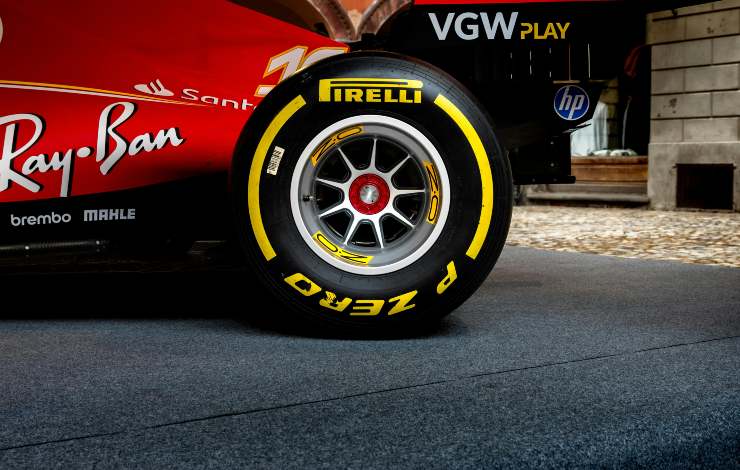 Illustrazione di una gomma della Pirelli (Pexels FOTO) - vehiclecue.it
