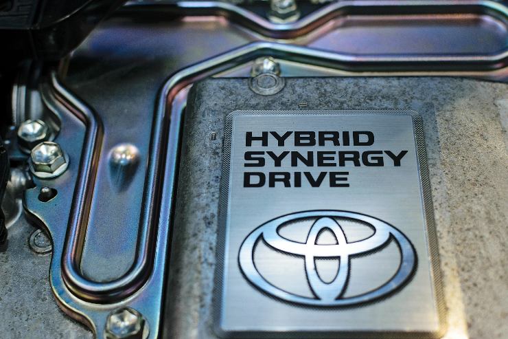 Toyota investe 912 milioni negli USA per rafforzare la produzione ibrida
