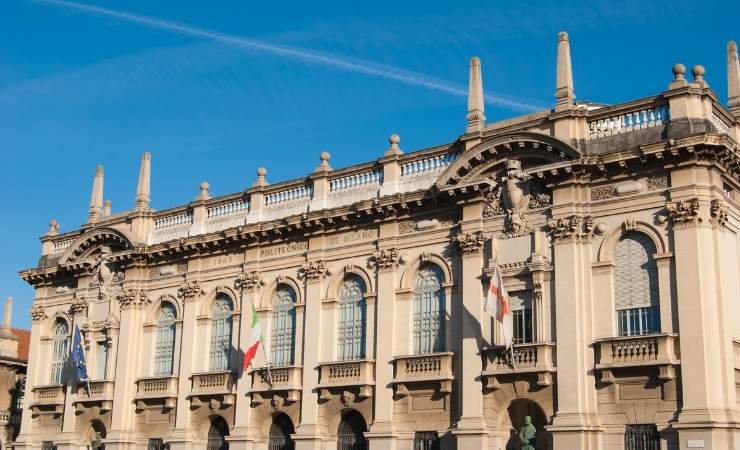 Tra le prime (canva.com) -www.managementcue.it