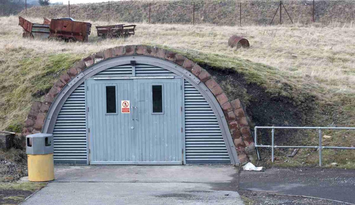 Bunker di lusso: perché i miliardari tech costruiscono rifugi apocalittici? - 