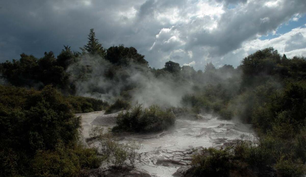 La Terra primordiale era tutt'altro che tranquilla: nuove prove indicano subduzione e formazione di continenti già 3,3 miliardi di anni fa - 