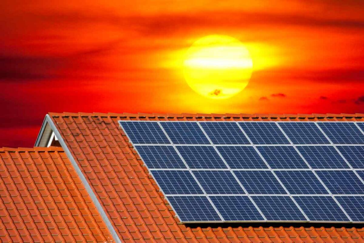 Ottimizzare il fotovoltaico nelle ore serali: come scegliere la tariffa più conveniente per il prelievo dalla rete - SONY DSC