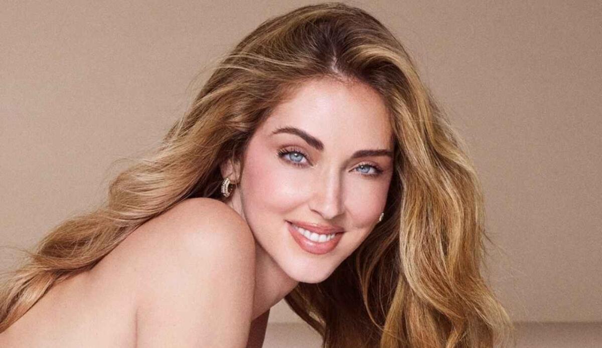 Guess ha annunciato Chiara Ferragni come nuovo volto della campagna Primavera-Estate 2026 - 