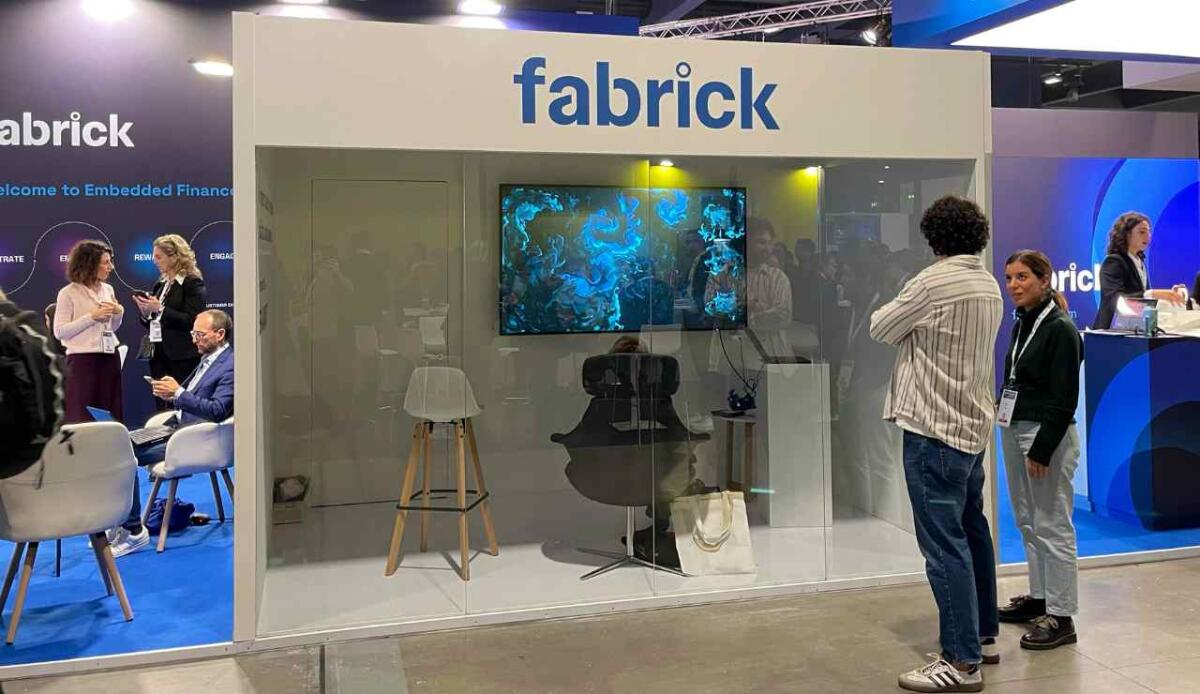 La mente come pennello: quando BrainArt trasformò l’esperienza allo stand Fabrick - 