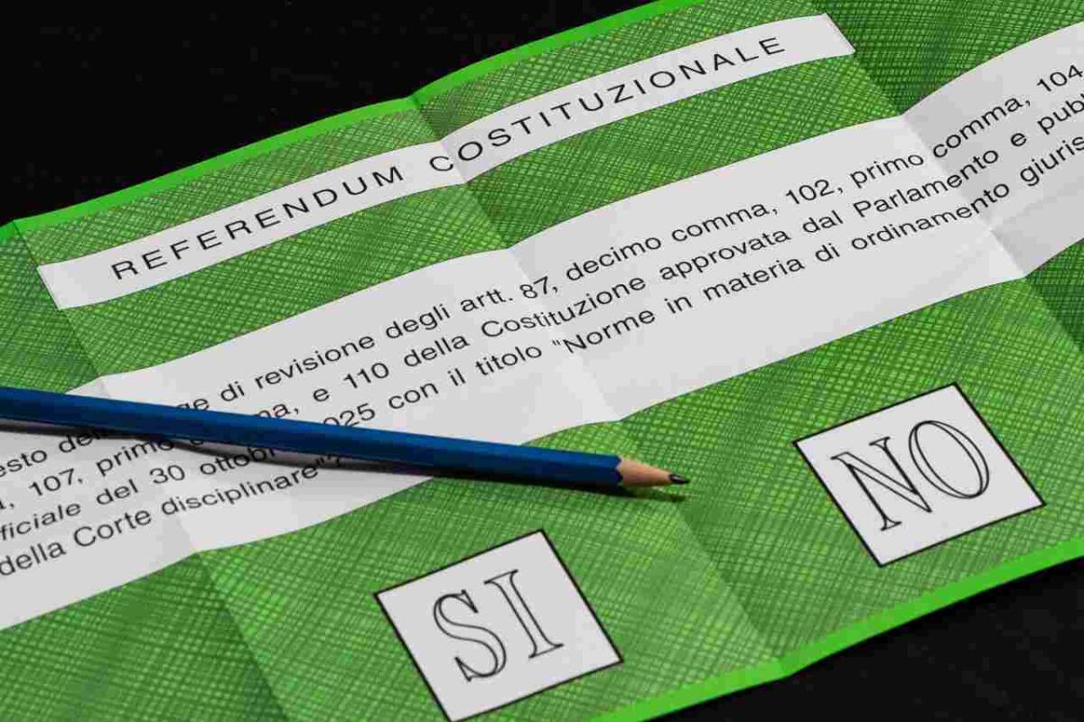46% al referendum sulla giustizia dopo la prima giornata, affluenza senza precedenti per un referendum su due giorni: i confronti con il 2020, il 2016 e il 2006 - 