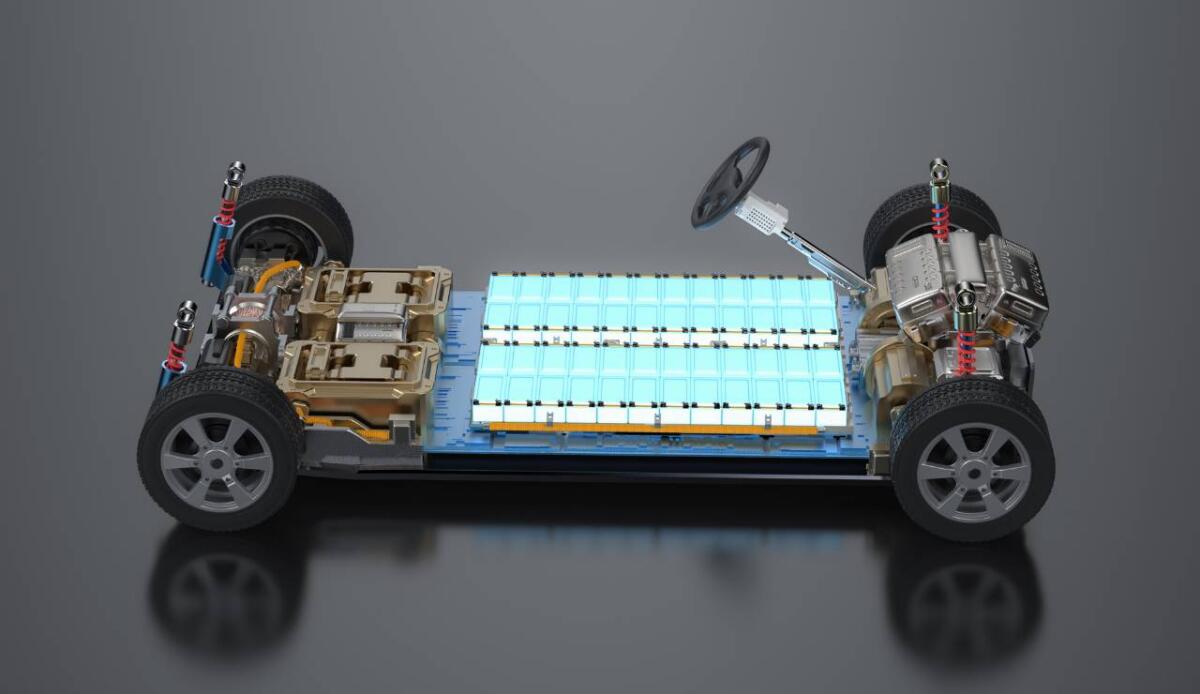 Passo avanti decisivo per le batterie allo stato solido: pressione ridotta a 5 MPa e nuovo scenario per l’automotive elettrico - 