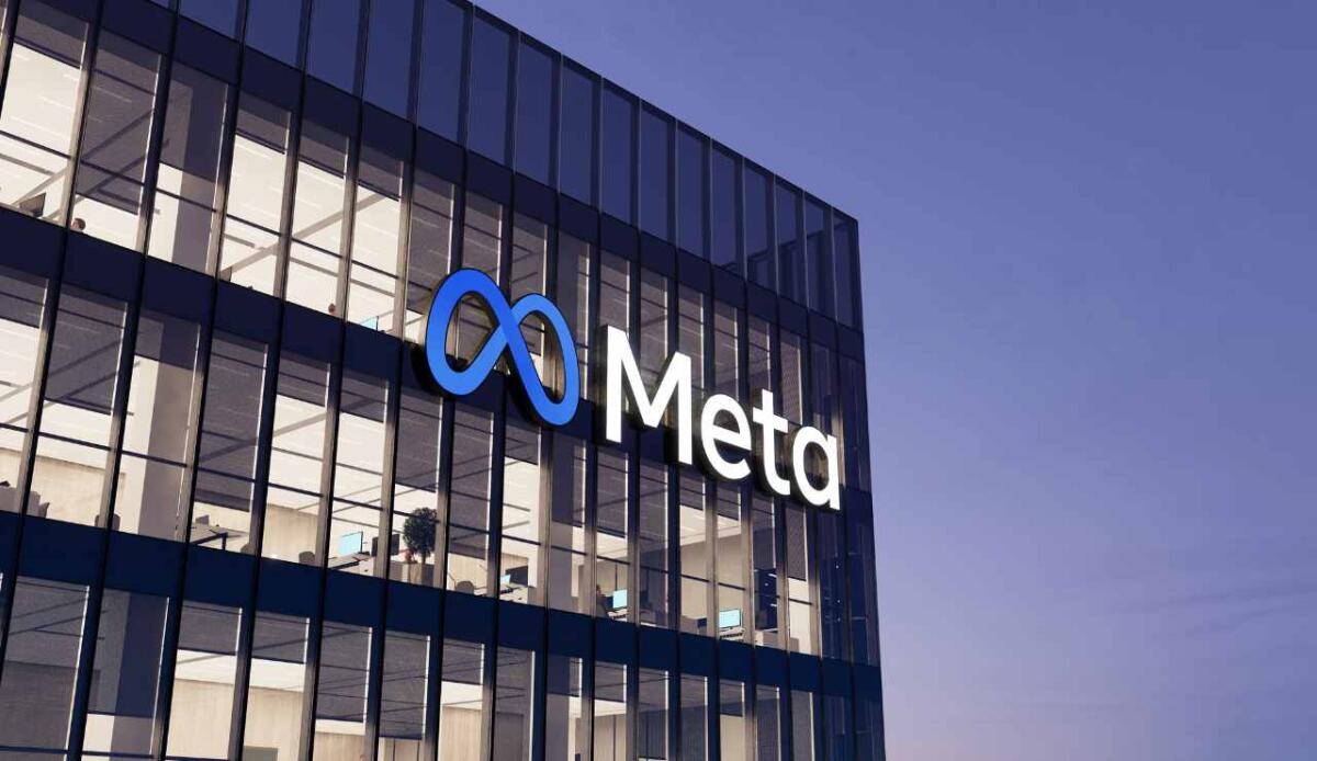 Meta taglia il 10% del personale per finanziare la corsa all'IA: 8.000 uscite a maggio e altri 6.000 posti congelati - 