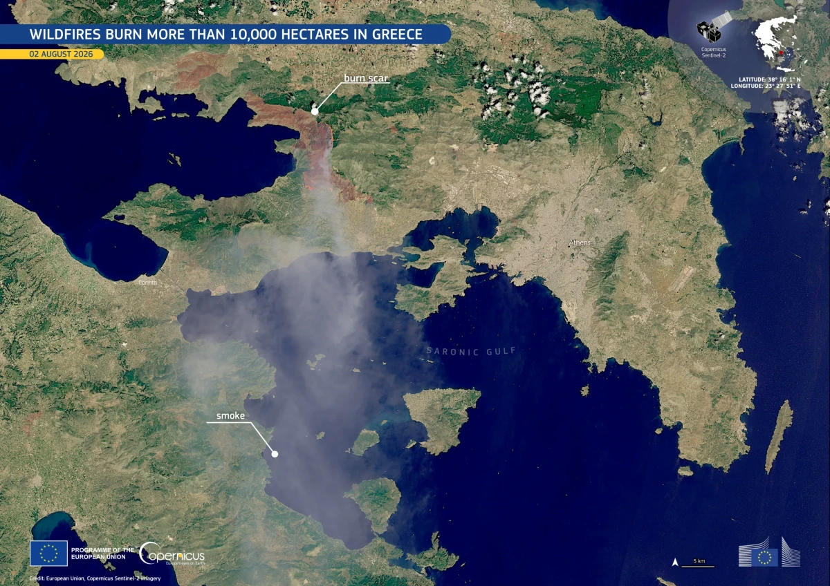 Incendi in Grecia, oltre 10.000 ettari bruciati: la mappa dallo spazio - European Union, Copernicus Sentinel-2 imagery
