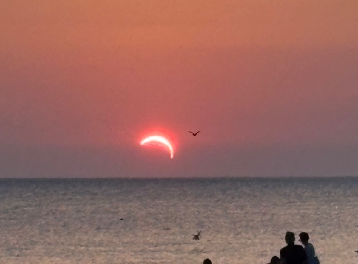 Così abbiamo visto l’eclissi solare dalla costa toscana - Heidi Garcia