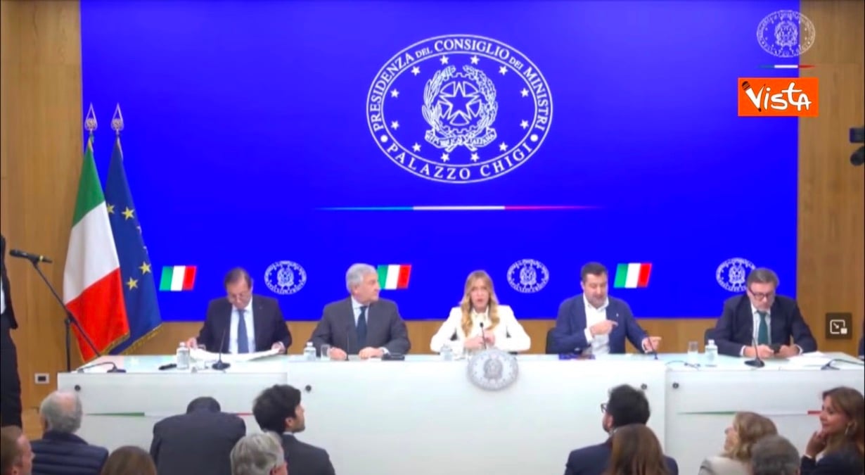 Manovra 2027 approvata: ecco le misure fiscali presentate - 