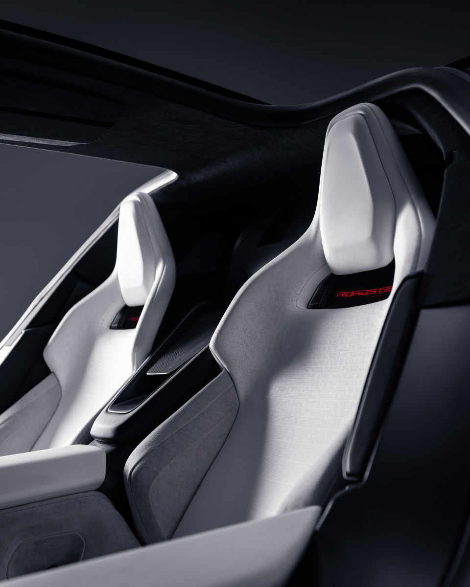 Nuova Tesla Roadster